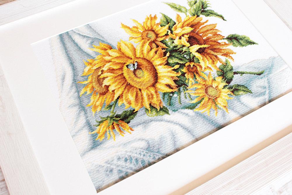 Sunflowers B2264L Counted Cross-Stitch Kit