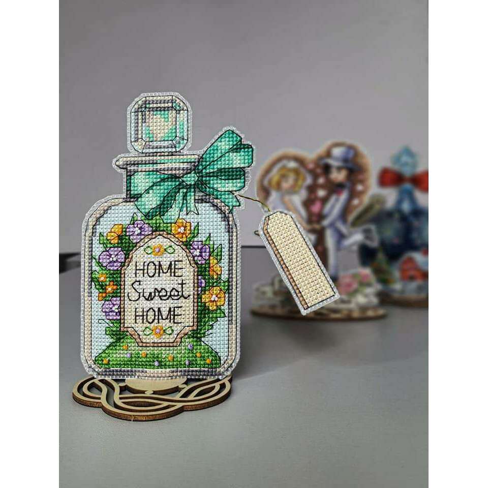 T-74C Counted cross stitch kit Crystal Art "Scent of life"