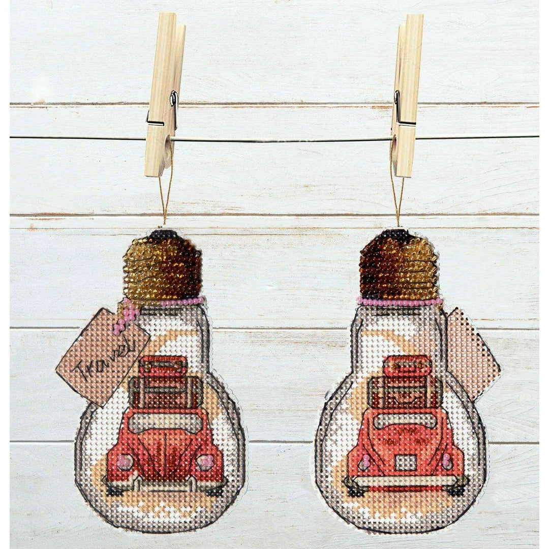 T-84C Counted cross stitch kit Crystal Art "Travel"