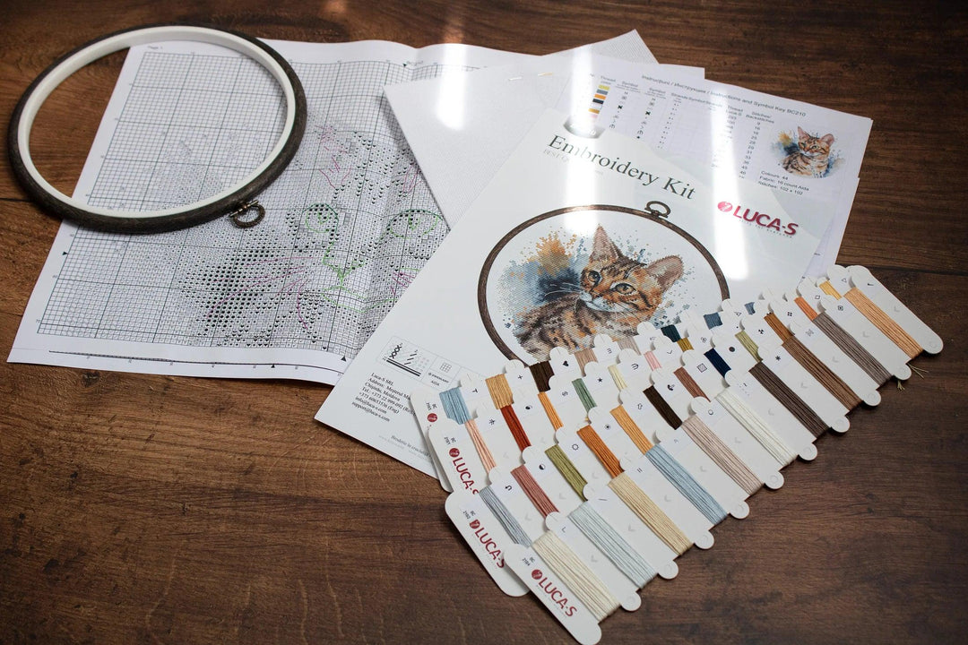 The Bengal Cat BC210l Counted Cross-Stitch Kit