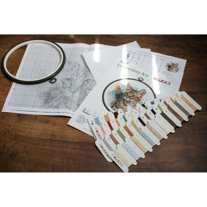 The Bengal Cat BC210l Counted Cross-Stitch Kit