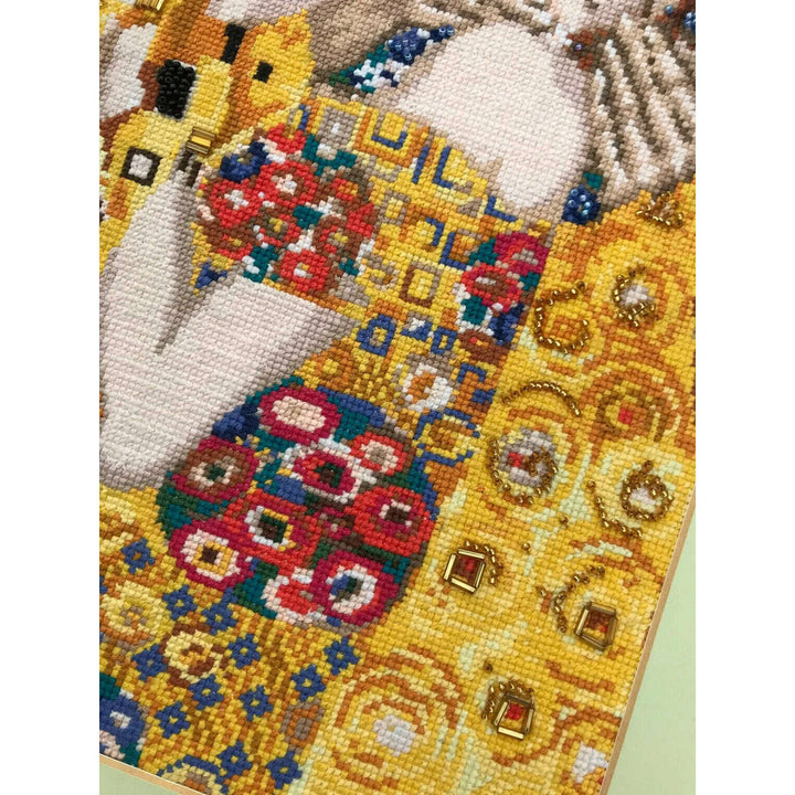 The Kiss after G. Klimt's Painting R1170 Counted Cross Stitch Kit