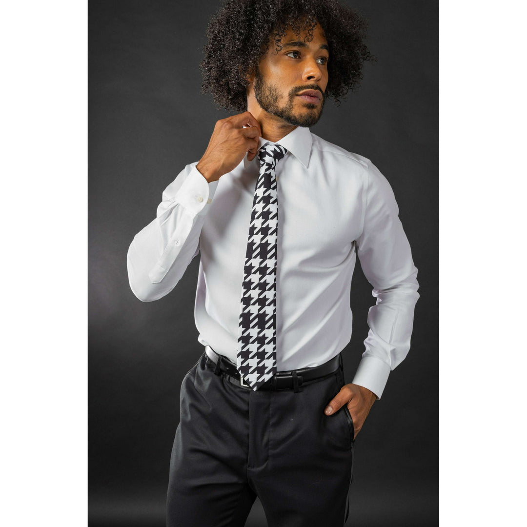 The Sophistication | Houndstooth Tie