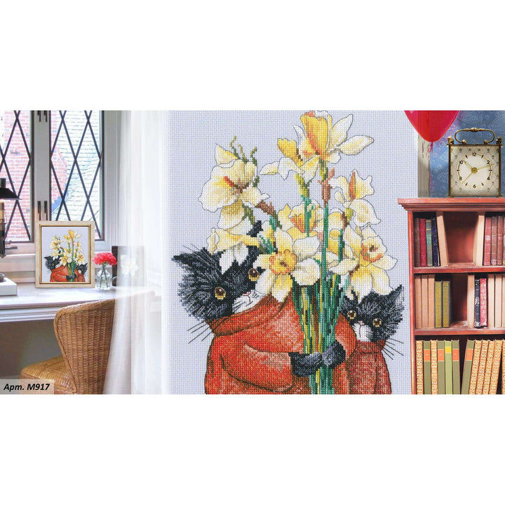 There were cats. Cats and flowers are needed for beauty! M917 Counted Cross Stitch Kit