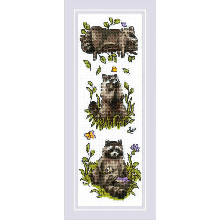 Three Raccoons R2223 Counted Cross Stitch Kit