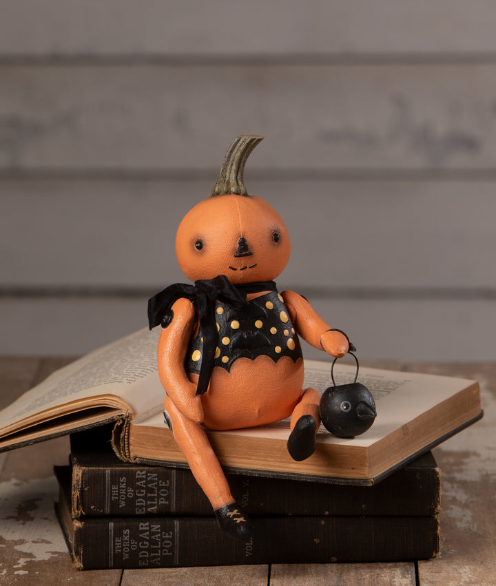Gourdon Pumpkin Sitter by Bethany Lowe Designs, halloween decor