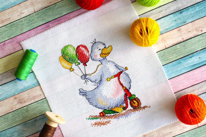 Towards Holiday SM-438 Counted Cross Stitch Kit