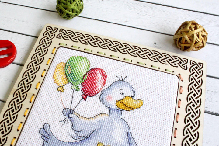 Towards Holiday SM-438 Counted Cross Stitch Kit