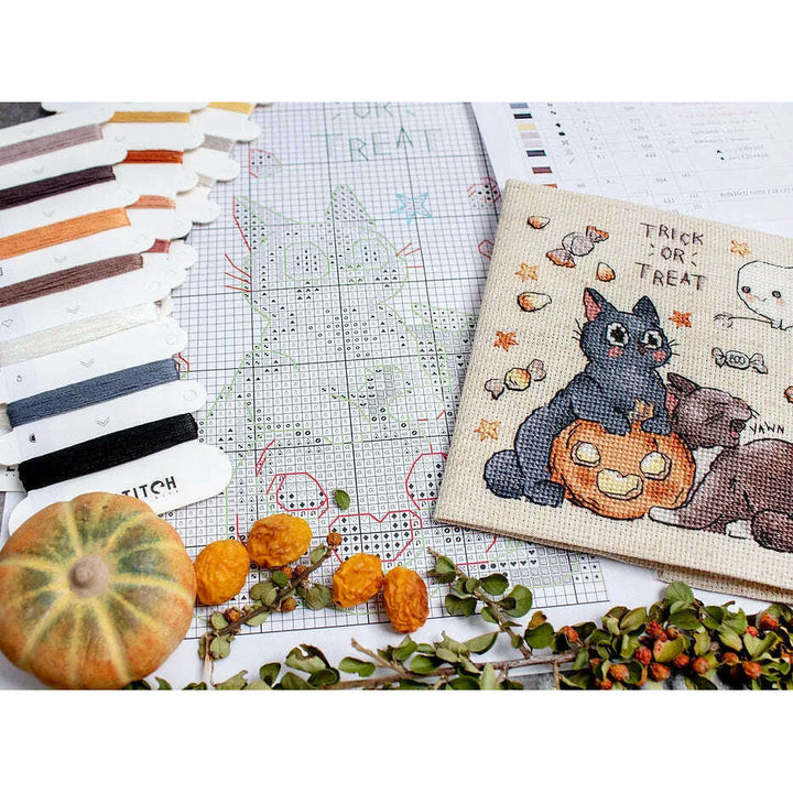 Trick Or Treat L8815 Counted Cross Stitch Kit