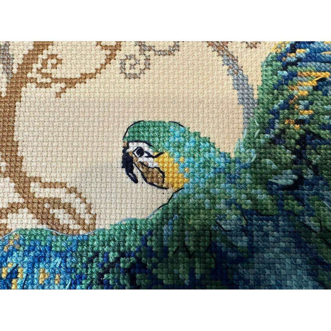 Tropical Beauty R2182 Counted Cross Stitch Kit
