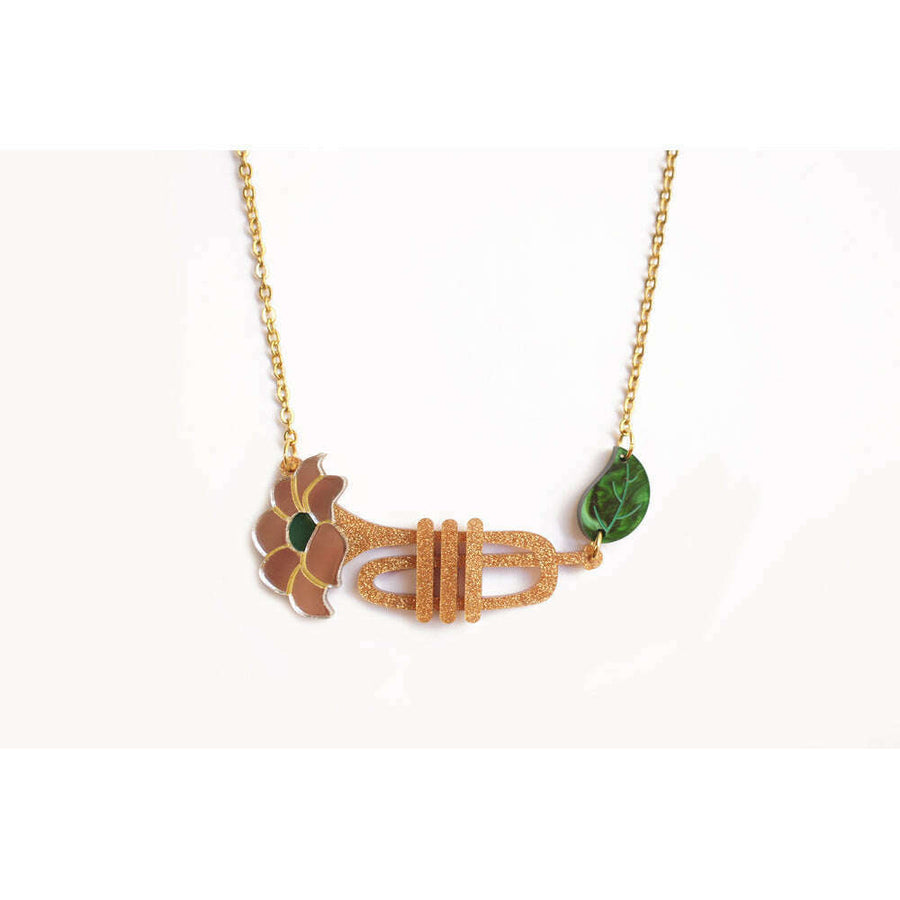 Trumpet with flower earrings by Laliblue 