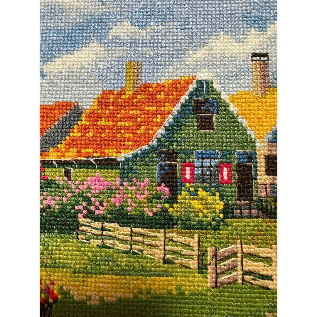 Tulip Field R2148 Counted Cross Stitch Kit
