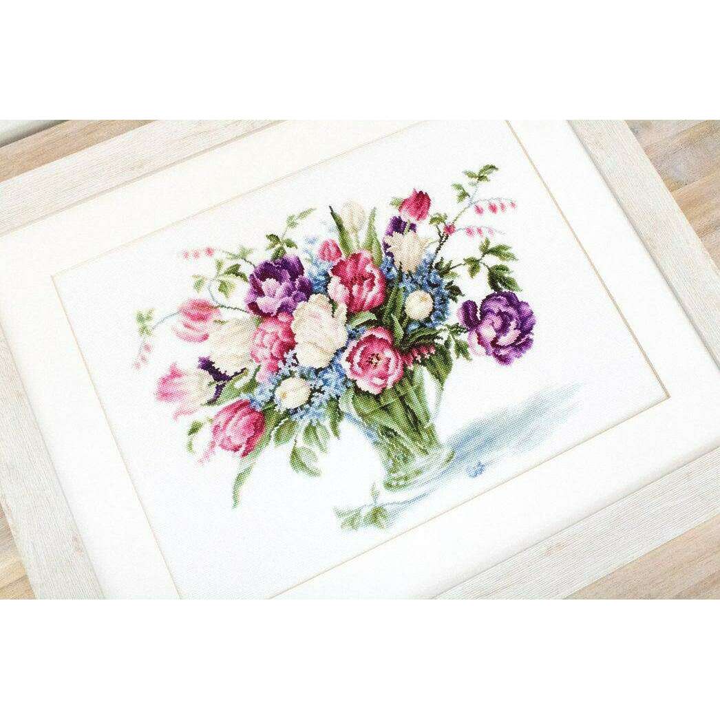 Tulips B2261L Counted Cross-Stitch Kit