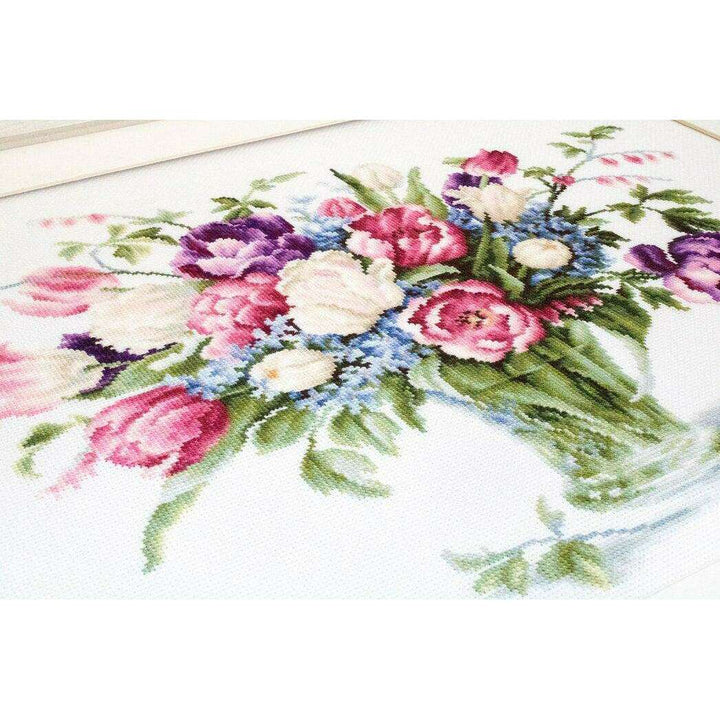Tulips B2261L Counted Cross-Stitch Kit