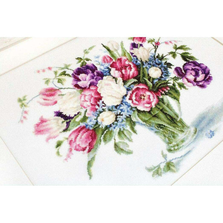 Tulips B2261L Counted Cross-Stitch Kit