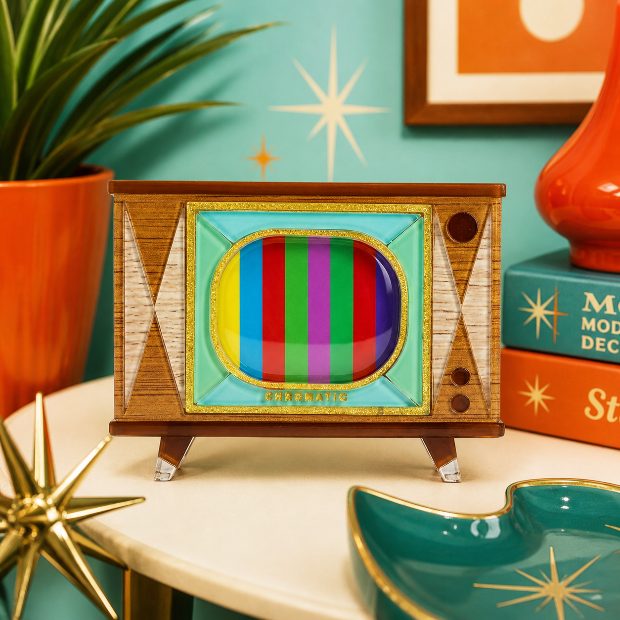 Tune In Customizable TV Brooch by Lipstick & Chrome – Quirks!