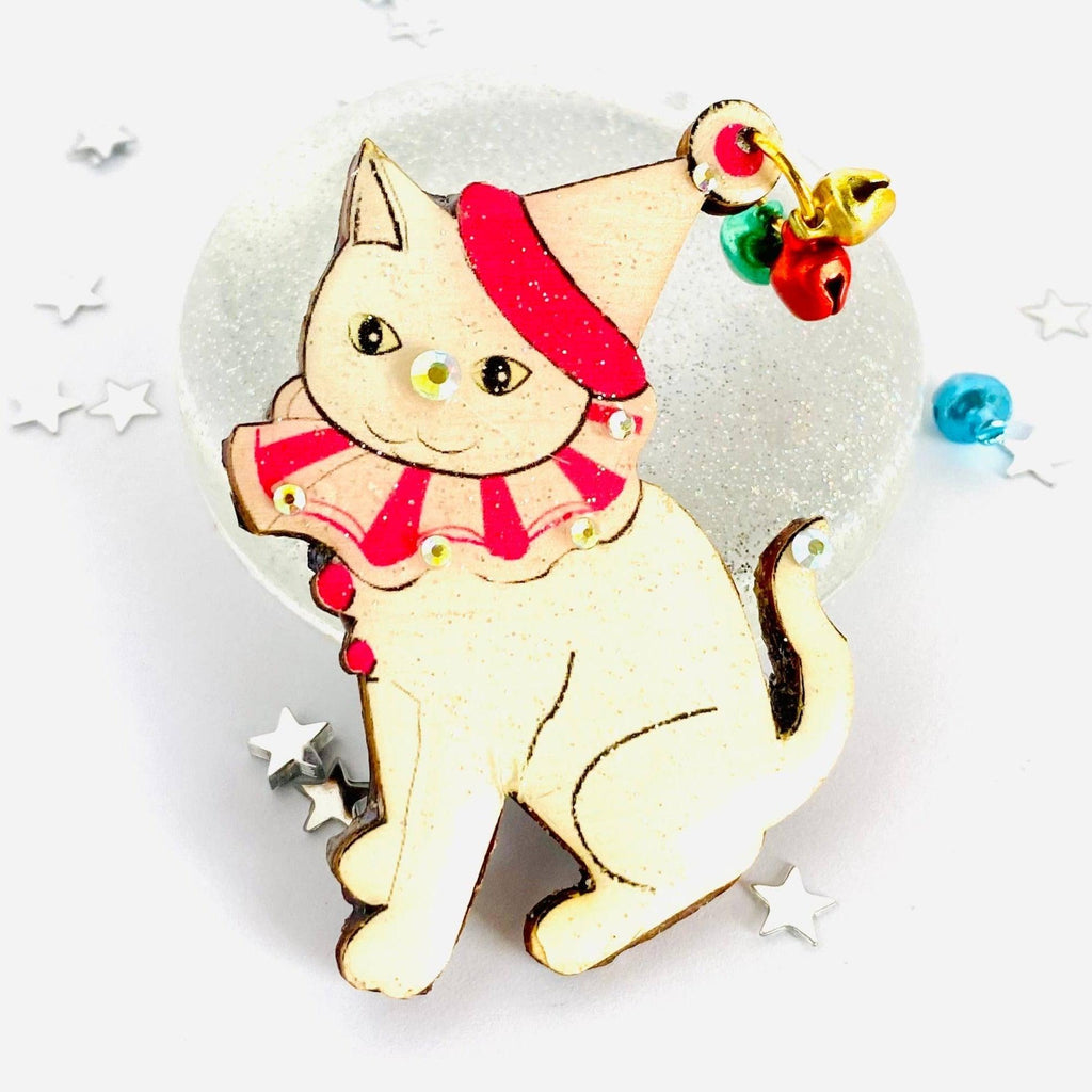 Twinkle Cat Clown brooch by Rosie Rose Parker - Quirks!