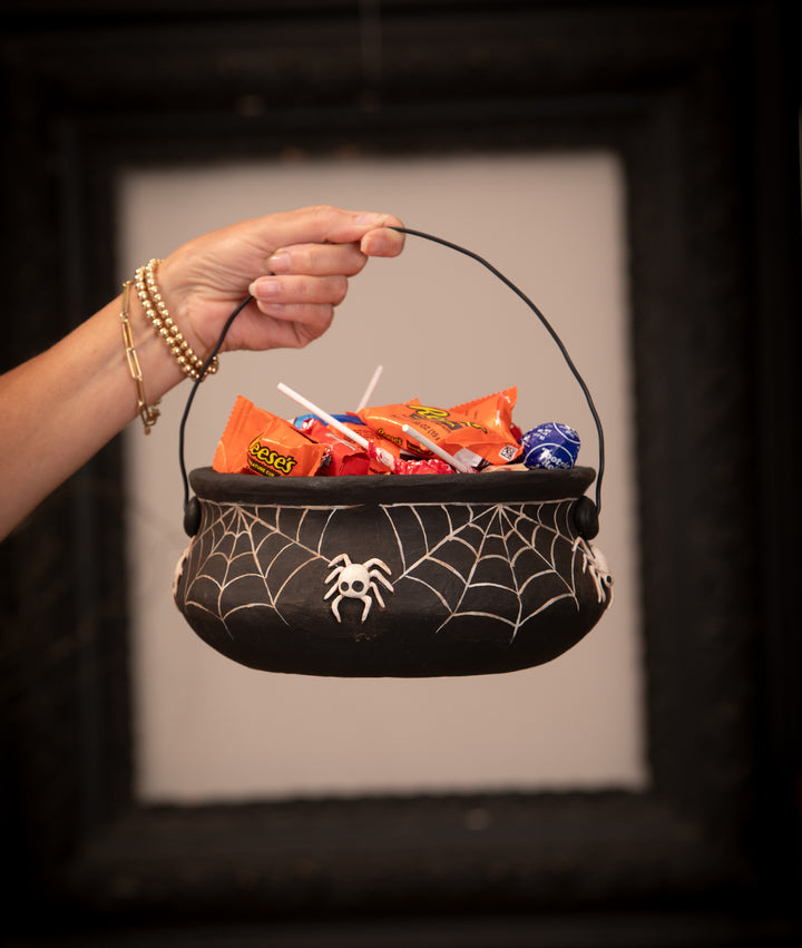 Creepy Crawly Cauldron by Bethany Lowe Designs, image 3