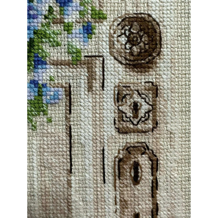 Umbrella Wreath R2087 Counted Cross Stitch Kit