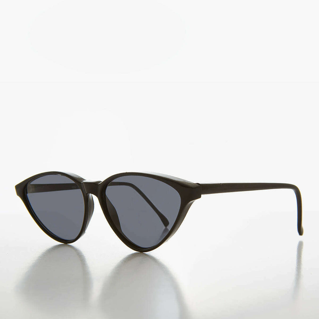 Unique 90s Oblong Cat Eye Sunglasses - Ruth