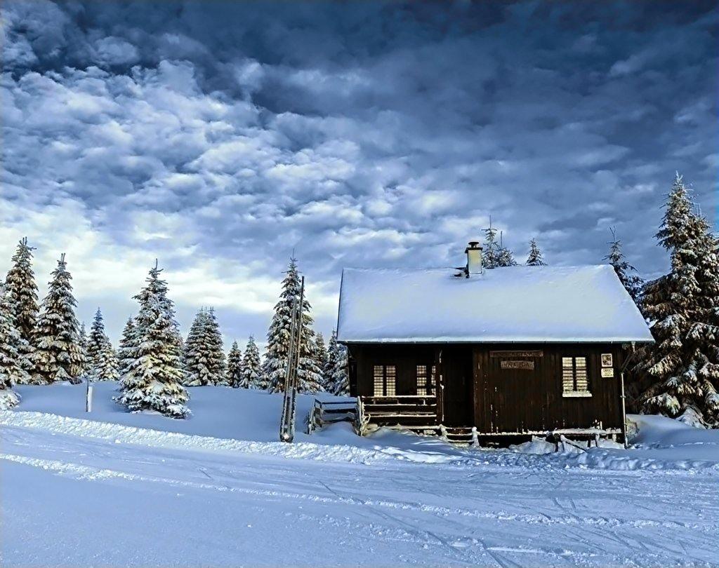 Valley of Snow WD106 18.9 x 14.9 inches Wizardi Diamond Painting Kit