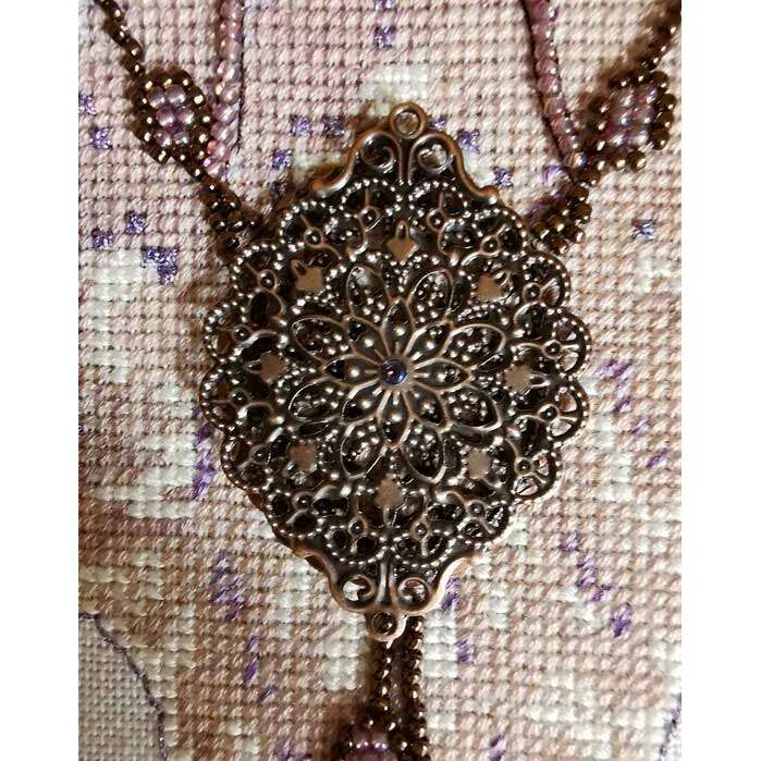 Victoria  53-G003 MK Counted Cross Stitch Kit