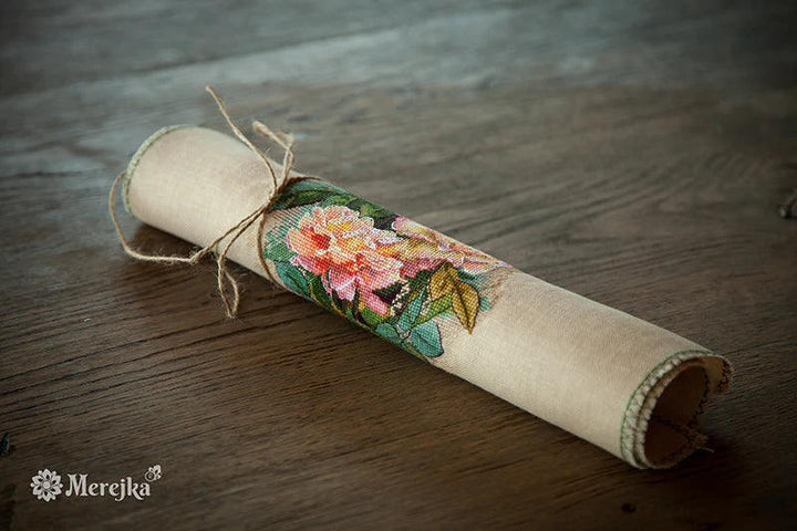 Vintage Roses K-67A Counted Cross-Stitch Kit