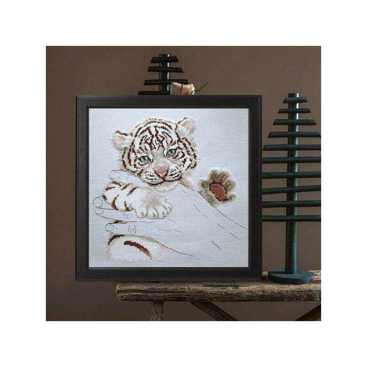 Warmth in palms M893 Counted Cross Stitch Kit