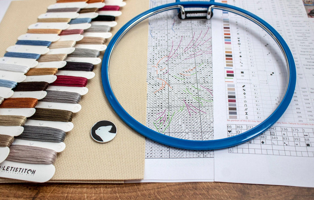 When the Cat Sleeps L8072 Counted Cross Stitch Kit