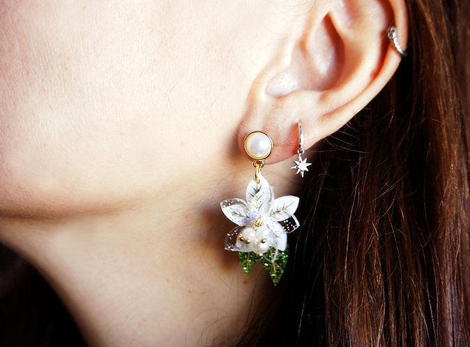 Winter Flowers Earrings by Laliblue - Quirks!