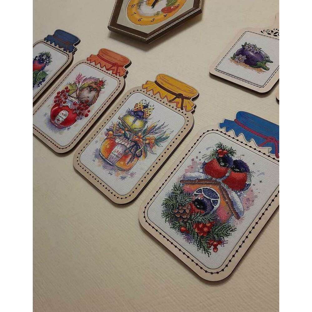 Winter House SM-440 Counted Cross Stitch Kit