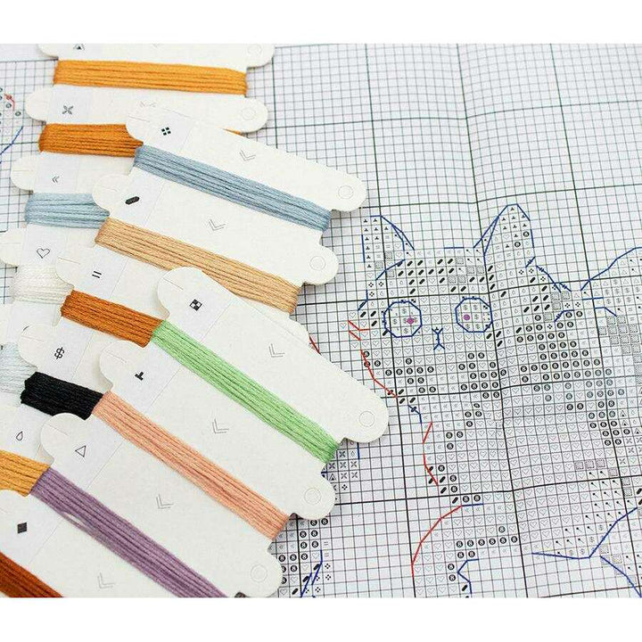 Winter Kitties L8813 Counted Cross Stitch Kit