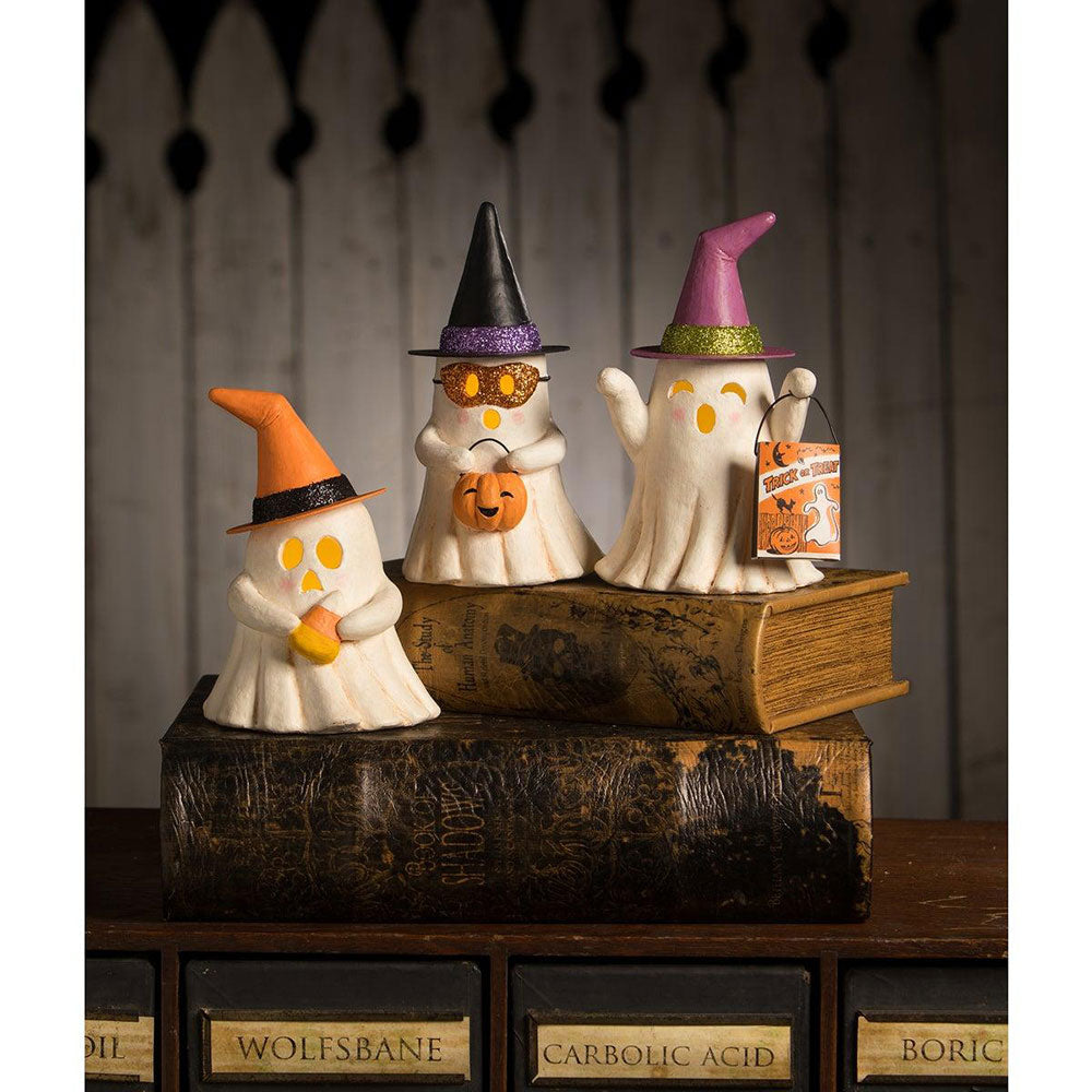 Witchy Ghost with Candy Corn by Bethany Lowe Designs  4