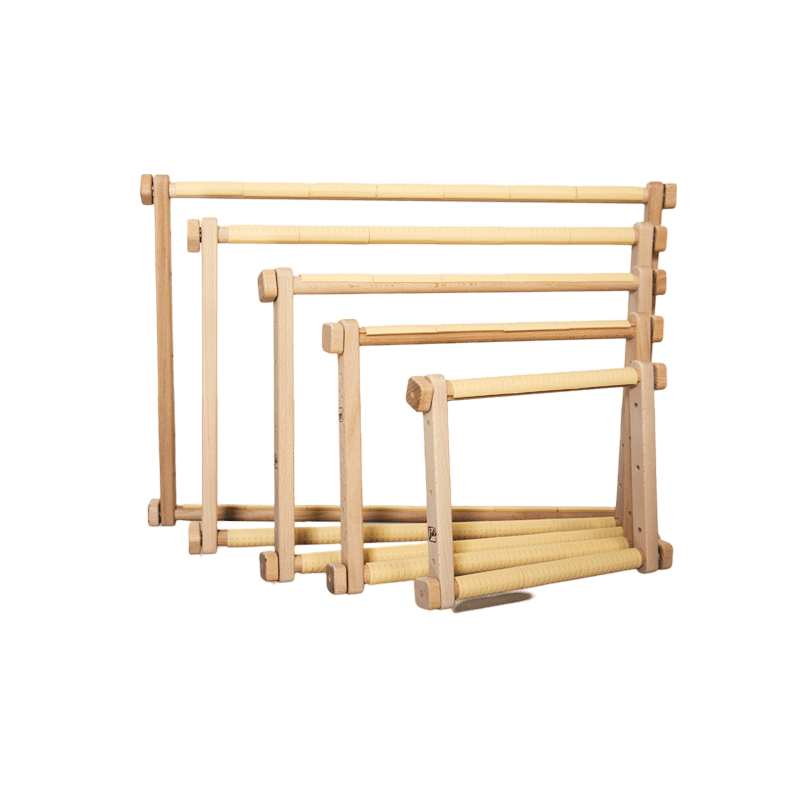 Wooden tapestry embroidery frame with clips 11,8*15,7in CSFR3040