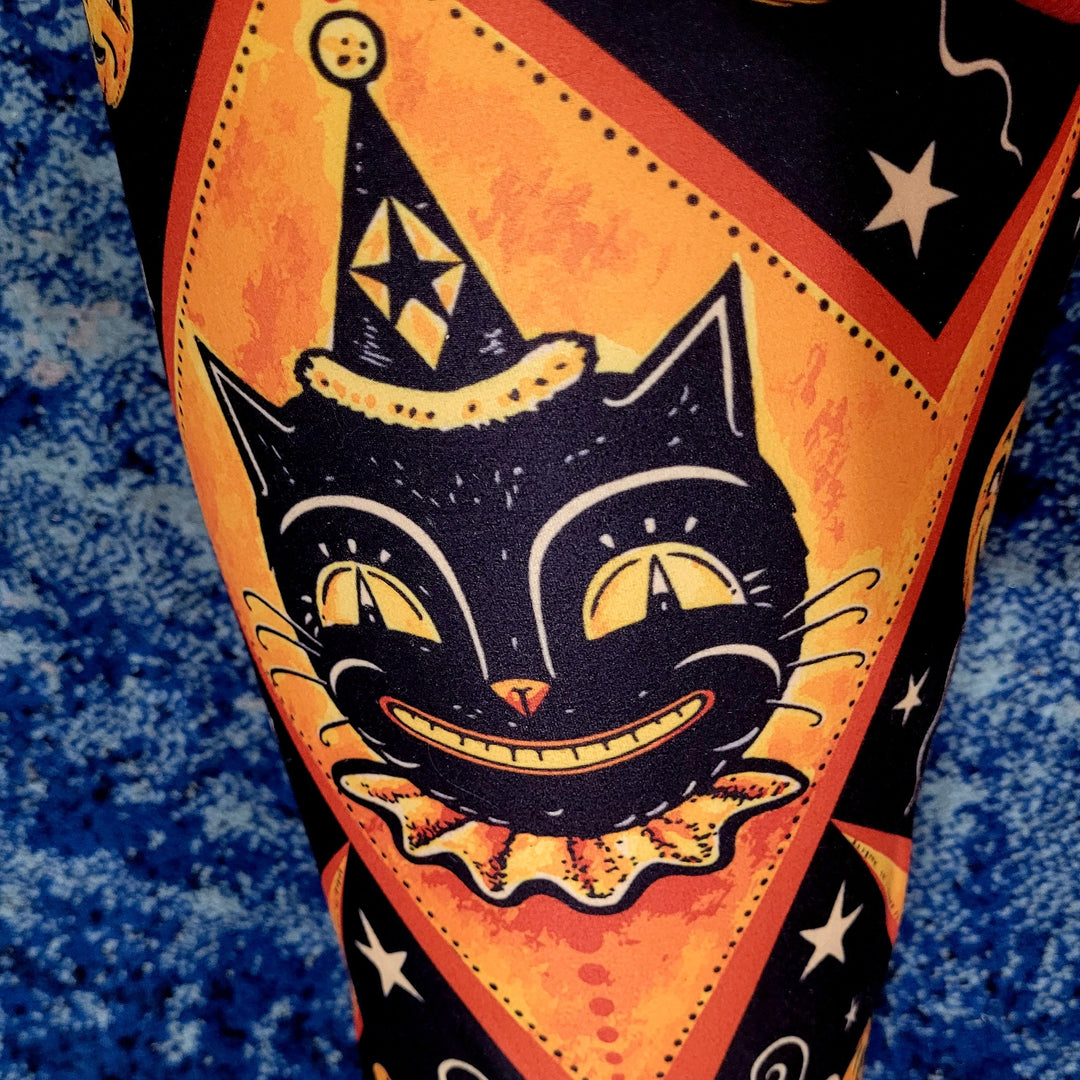Orange Vintage Cat "Grinning Jack" (Johanna Parker Exclusive) - High-quality Handcrafted Vibrant Leggings