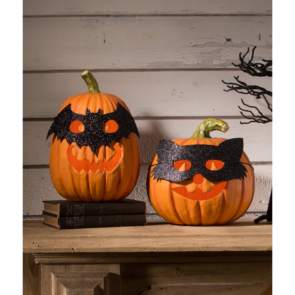 Bat Masquerade Pumpkin by Bethany Lowe image 3